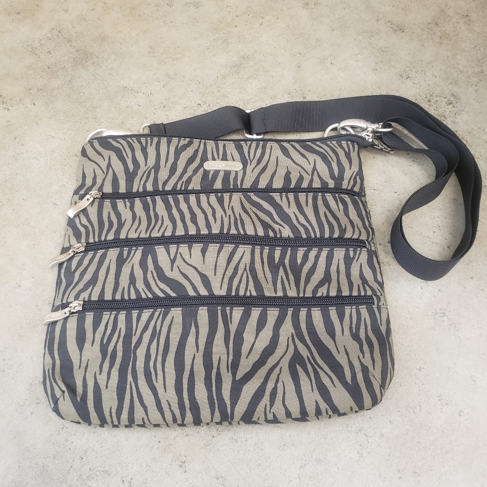Baggallini Zebra Print Bag sage mossy green and black crossbody